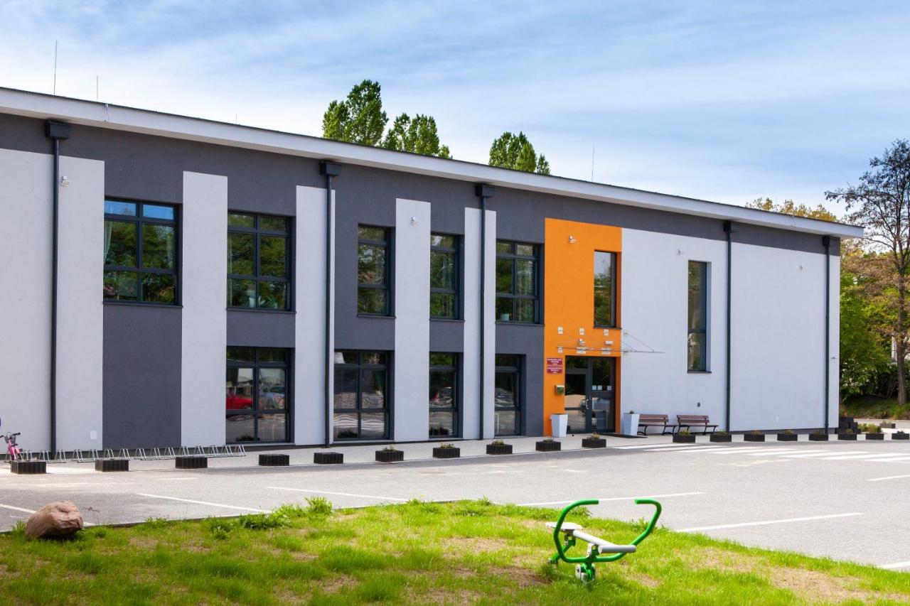 Hostel Montessori Gdansk Exterior photo