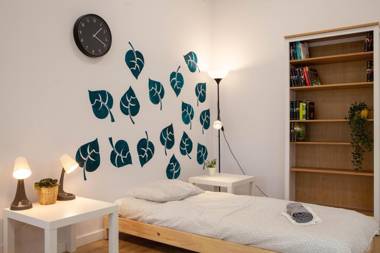 Hostel Montessori Gdansk Exterior photo